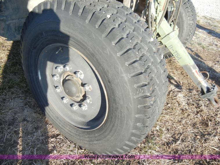 image for item A3441 Southwestern Mobility M989A1 trailer