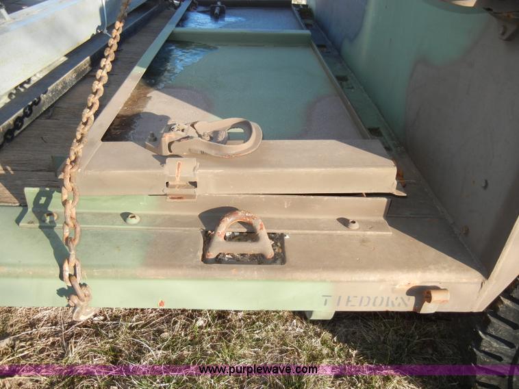 image for item A3441 Southwestern Mobility M989A1 trailer