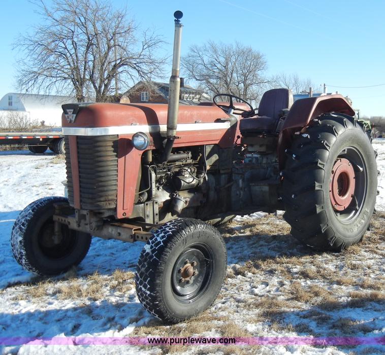 image for item A3443 1962 Massey-Ferguson MF90 tractor
