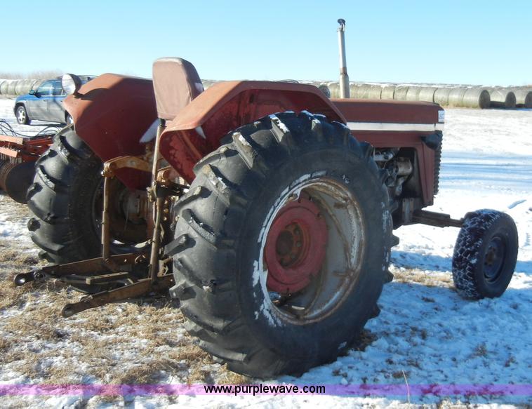 image for item A3443 1962 Massey-Ferguson MF90 tractor