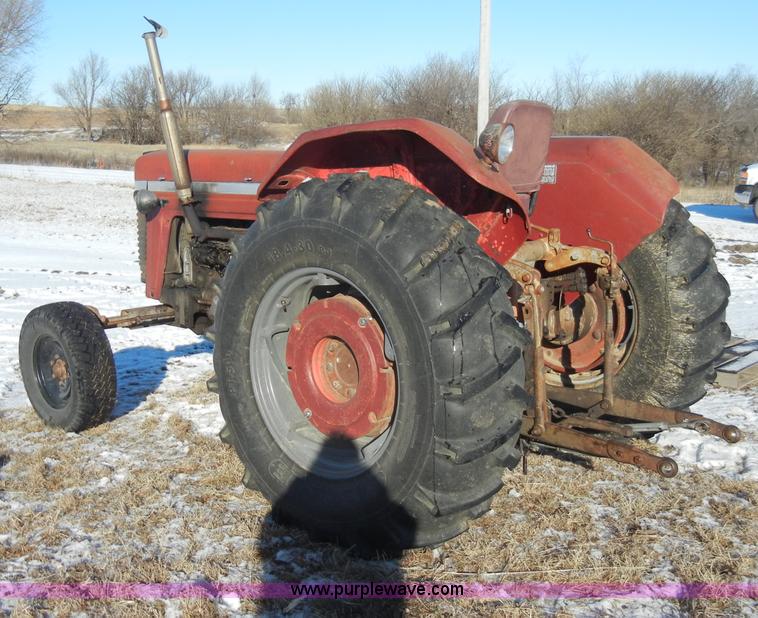 image for item A3443 1962 Massey-Ferguson MF90 tractor