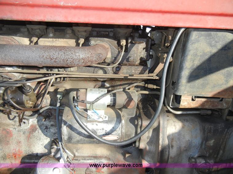 image for item A3443 1962 Massey-Ferguson MF90 tractor