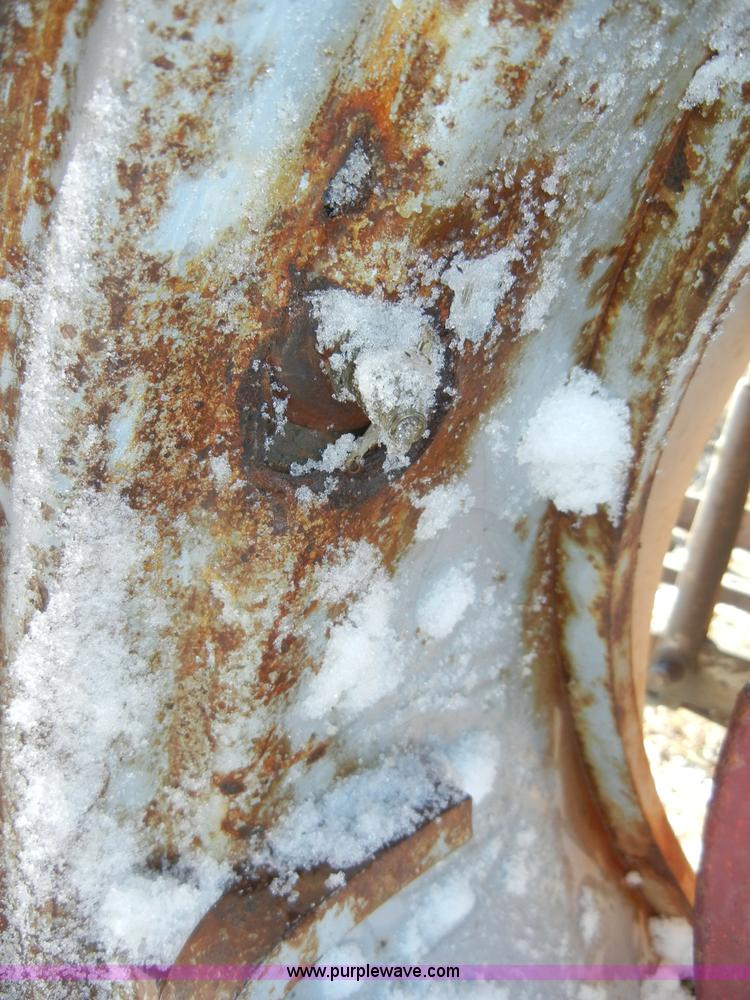 image for item A3443 1962 Massey-Ferguson MF90 tractor