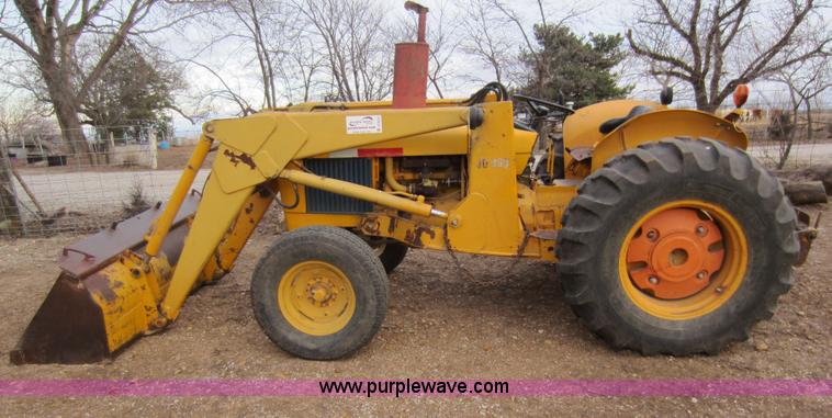 image for item A5633 John Deere 300 tractor