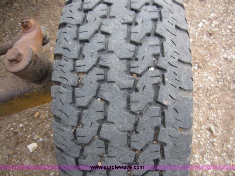 image for item A5633 John Deere 300 tractor