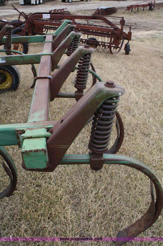 image for item A6646 John Deere E1710A consertill