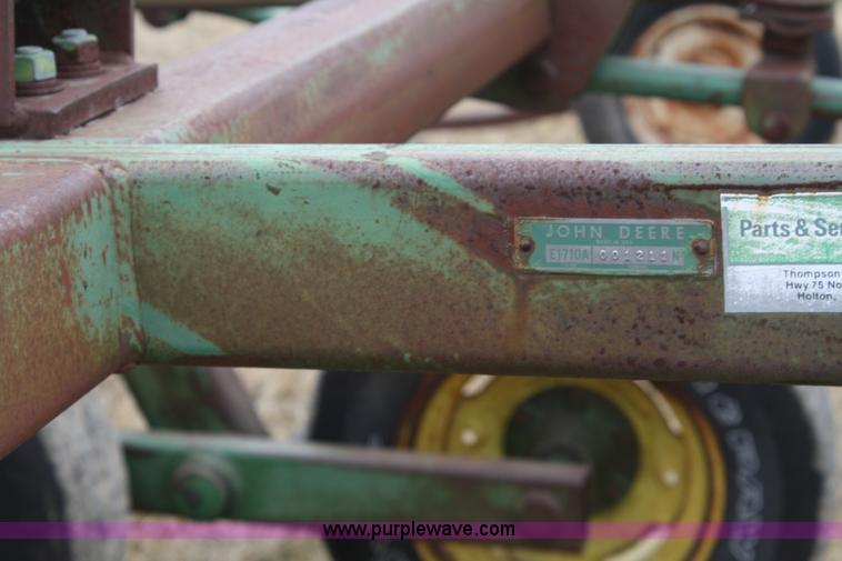 image for item A6646 John Deere E1710A consertill
