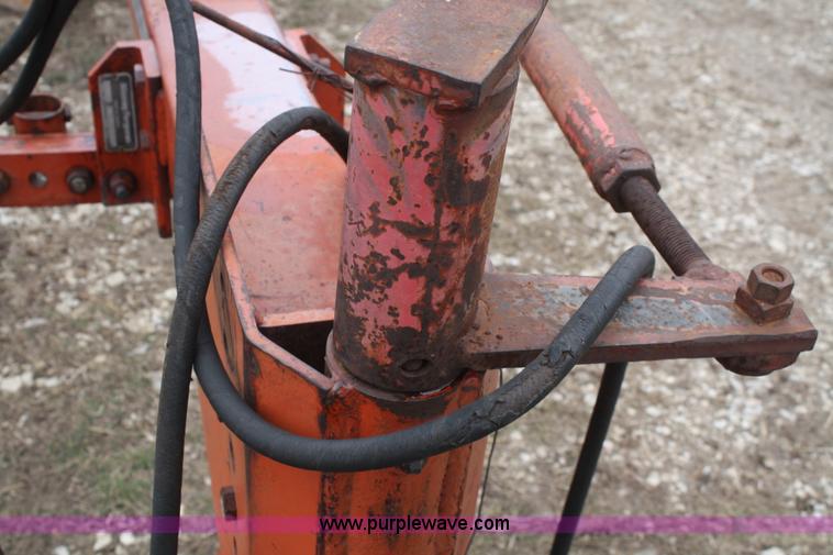 image for item A6653 Massey-Ferguson 880 plow