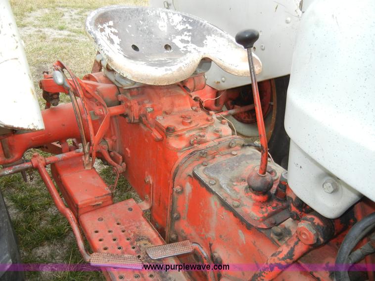 image for item A6691 Ford 600 tractor