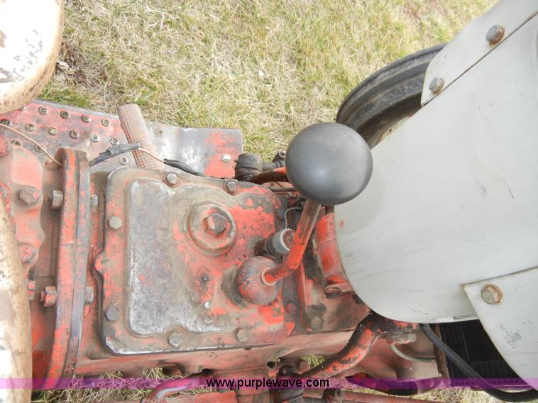 image for item A6691 Ford 600 tractor