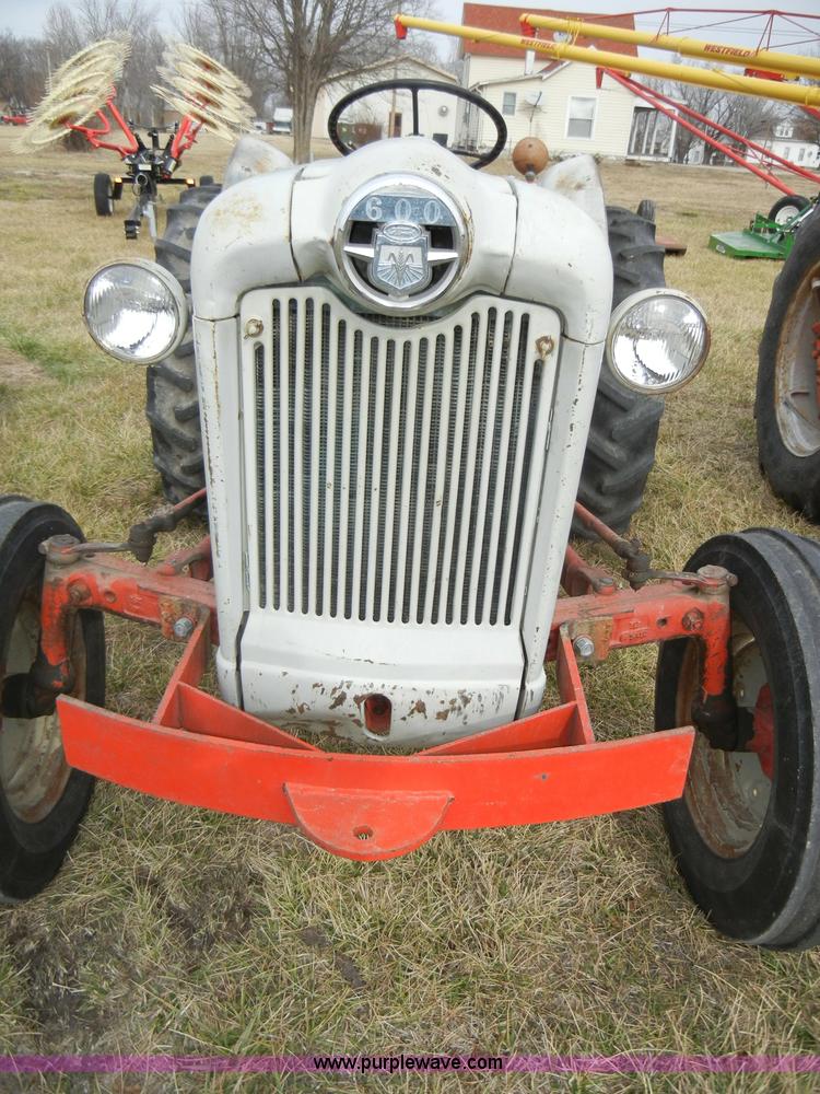 image for item A6691 Ford 600 tractor