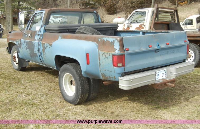 image for item A6697 1986 Chevrolet C30 Custom Deluxe pickup truck