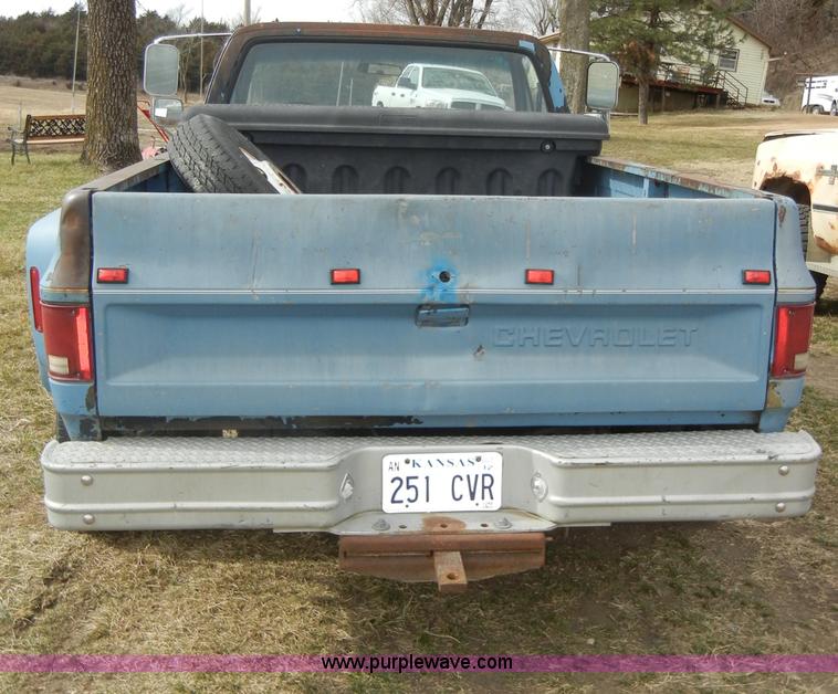 image for item A6697 1986 Chevrolet C30 Custom Deluxe pickup truck
