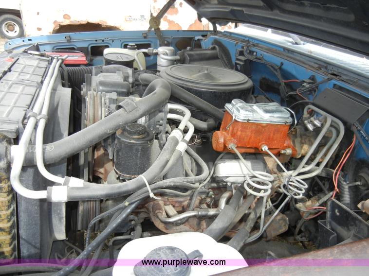 image for item A6697 1986 Chevrolet C30 Custom Deluxe pickup truck