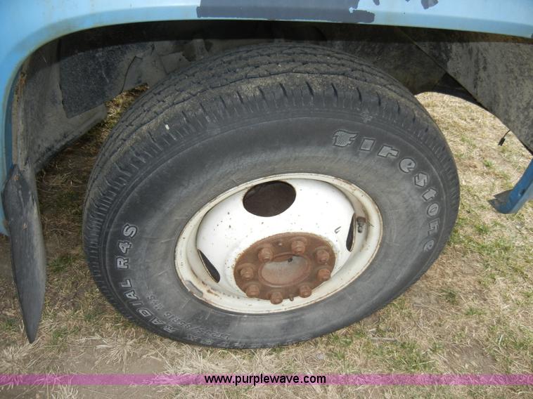 image for item A6697 1986 Chevrolet C30 Custom Deluxe pickup truck