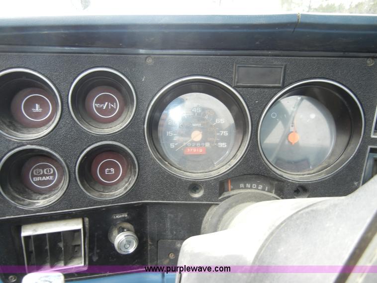 image for item A6697 1986 Chevrolet C30 Custom Deluxe pickup truck