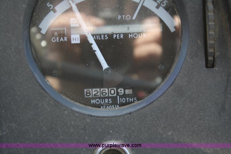 image for item A6724 1973 John Deere 4230 tractor