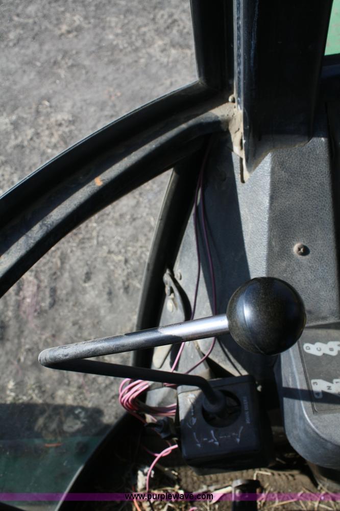 image for item A6724 1973 John Deere 4230 tractor