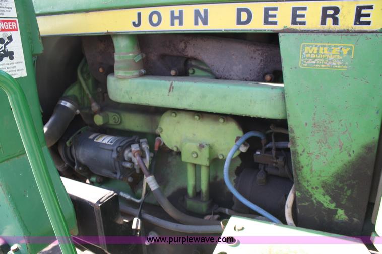image for item A6724 1973 John Deere 4230 tractor