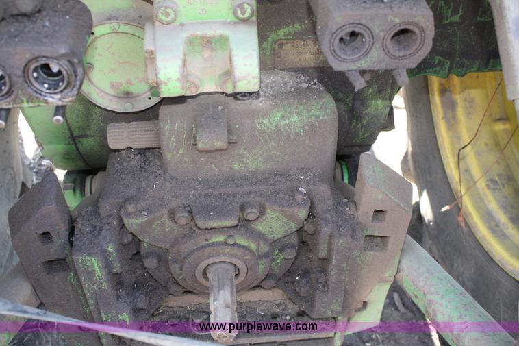 image for item A6724 1973 John Deere 4230 tractor