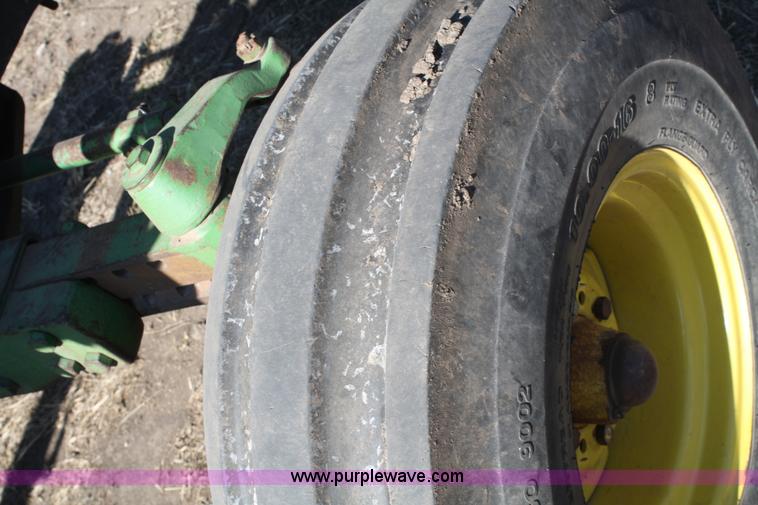 image for item A6724 1973 John Deere 4230 tractor