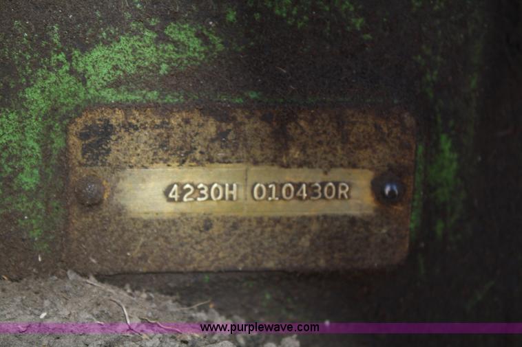 image for item A6724 1973 John Deere 4230 tractor