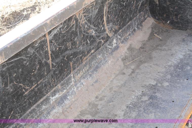 image for item A6724 1973 John Deere 4230 tractor