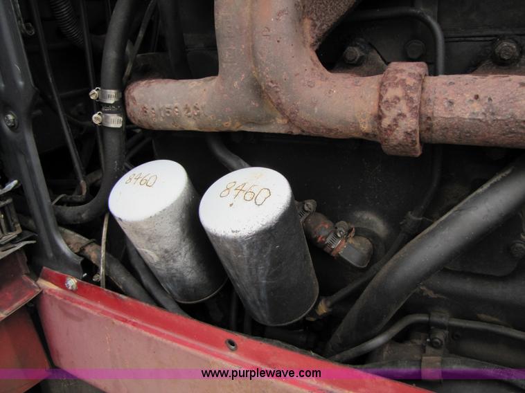 image for item B2167 1981 International Harvester 5288 tractor