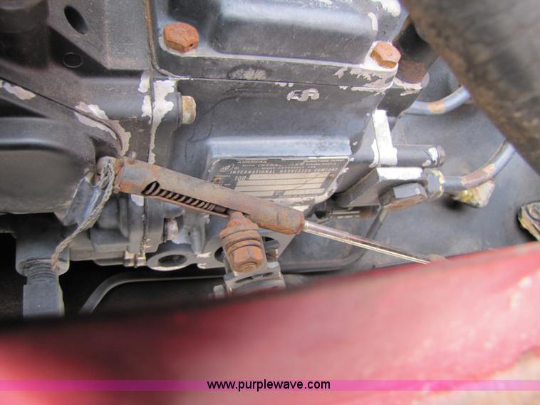 image for item B2167 1981 International Harvester 5288 tractor