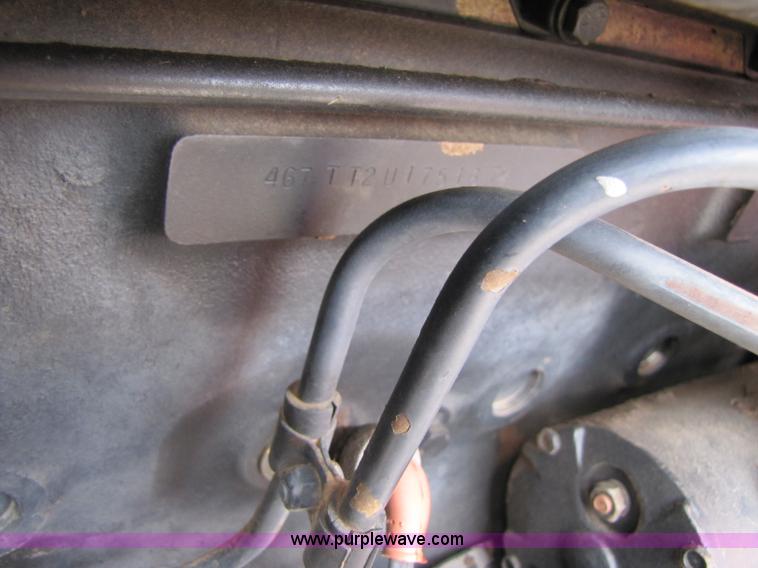 image for item B2167 1981 International Harvester 5288 tractor