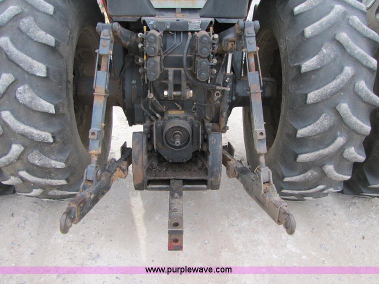 image for item B2167 1981 International Harvester 5288 tractor