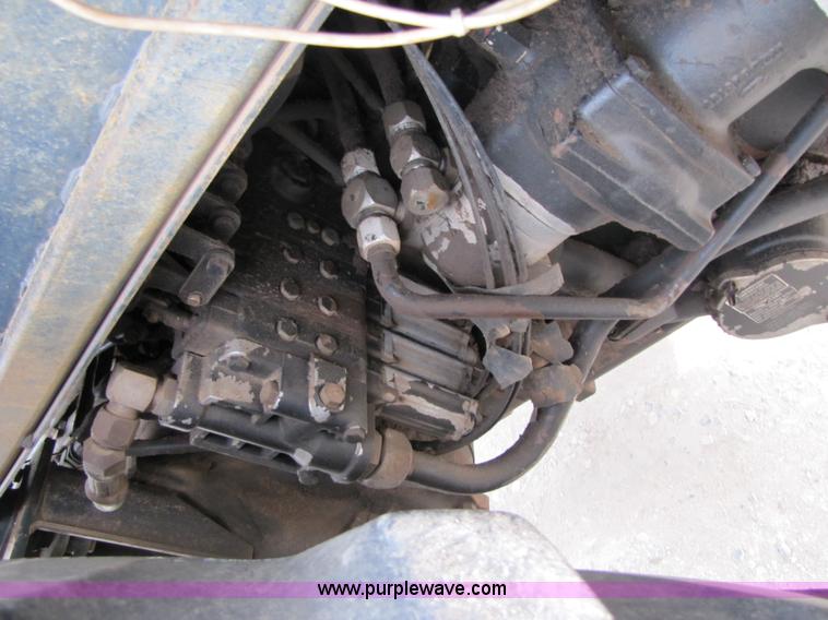 image for item B2167 1981 International Harvester 5288 tractor