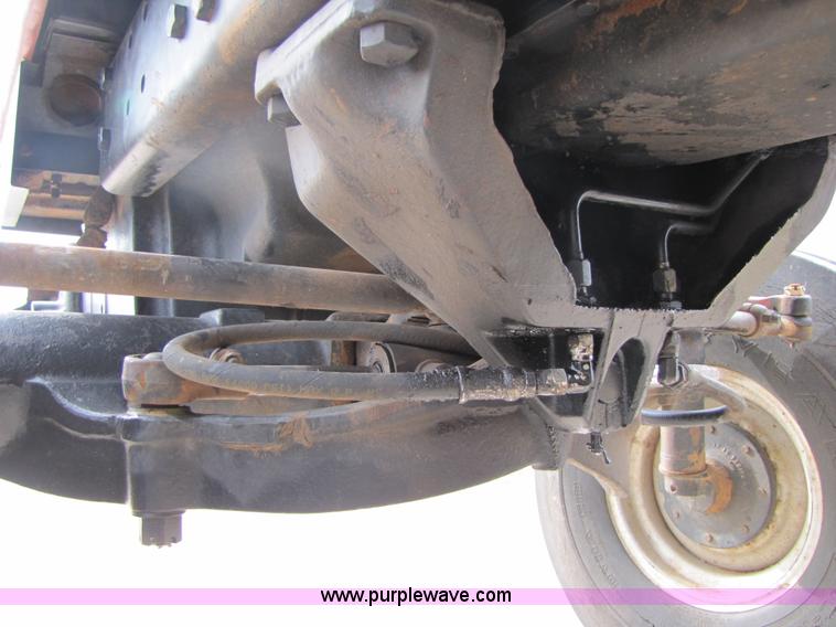 image for item B2167 1981 International Harvester 5288 tractor