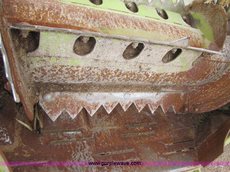 image for item B2171 Claas RU600 XTRA rotary harvesting forage head