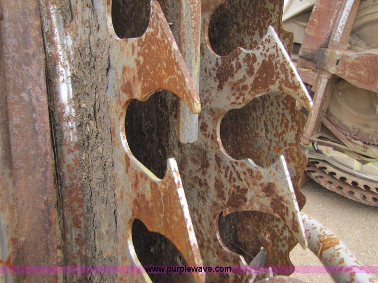 image for item B2171 Claas RU600 XTRA rotary harvesting forage head