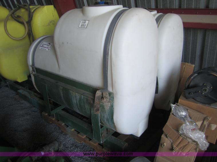 image for item B5581 Saddle tanks