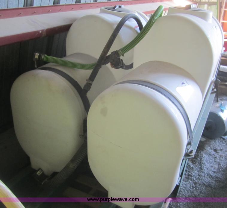 image for item B5581 Saddle tanks