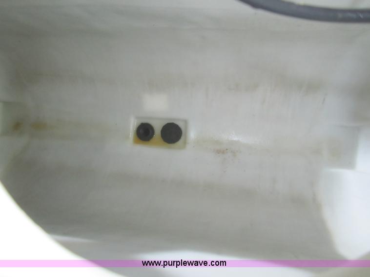 image for item B5581 Saddle tanks