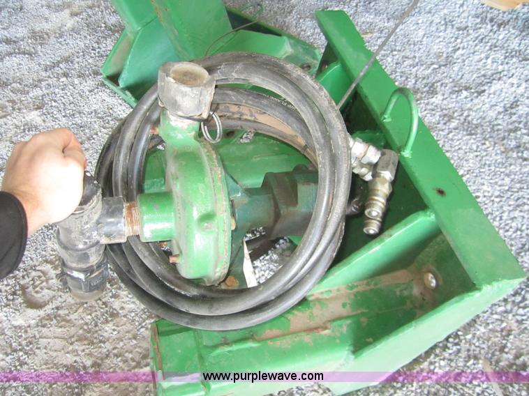 image for item B5581 Saddle tanks