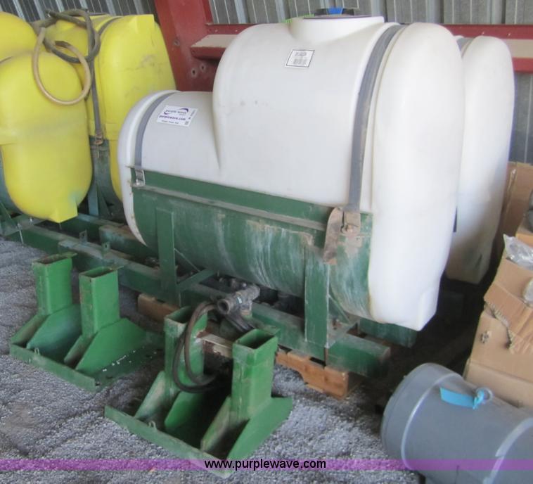 image for item B5581 Saddle tanks