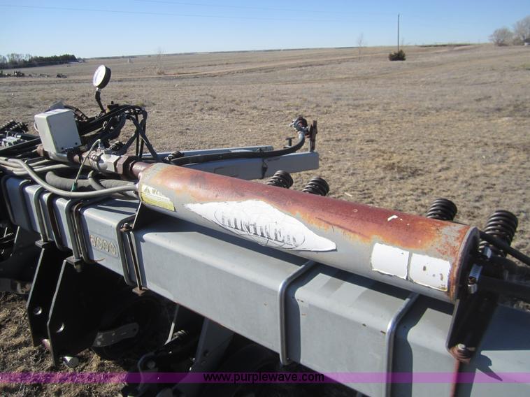 image for item B5582 Hiniker 6000 eight row cultivator