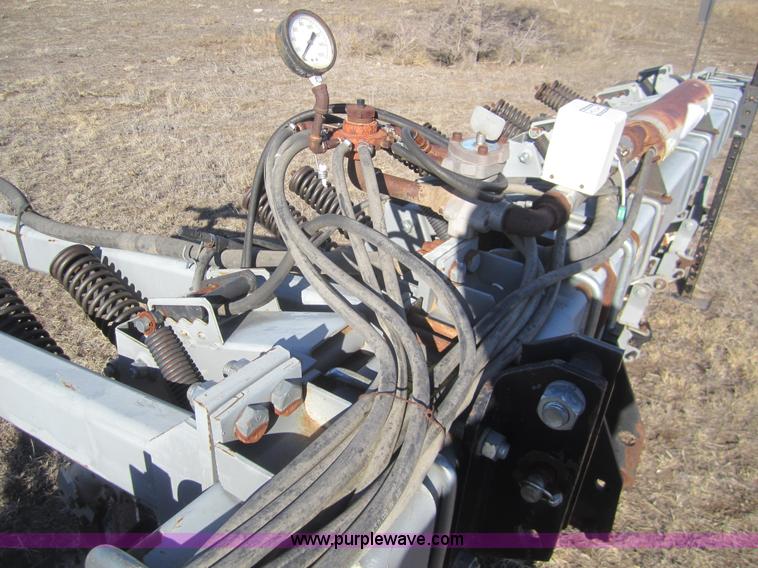 image for item B5582 Hiniker 6000 eight row cultivator