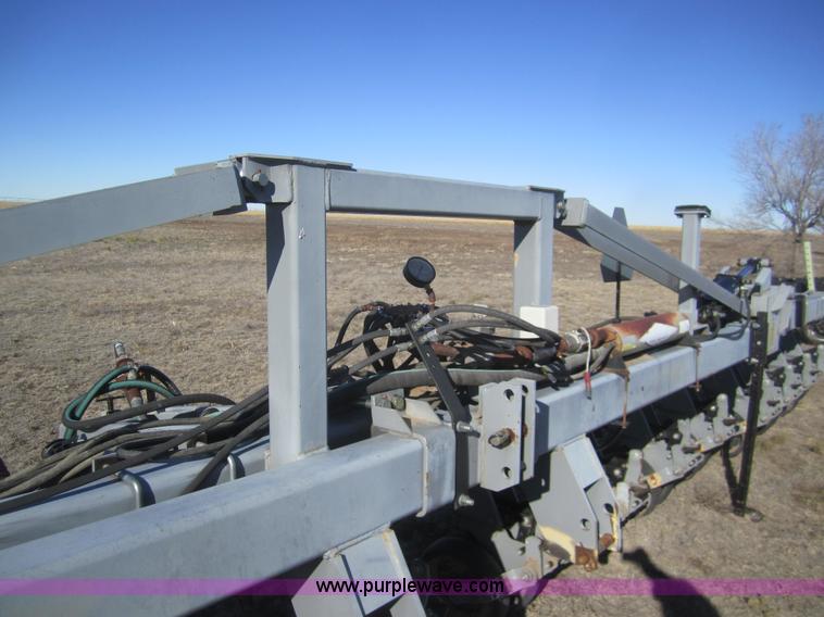 image for item B5584 Hiniker 6000 16 row cultivator