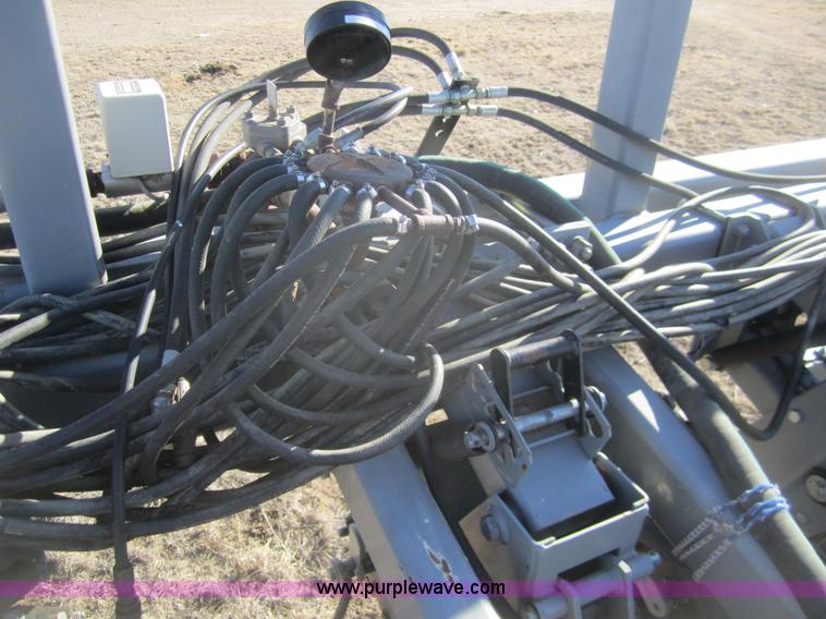 image for item B5584 Hiniker 6000 16 row cultivator