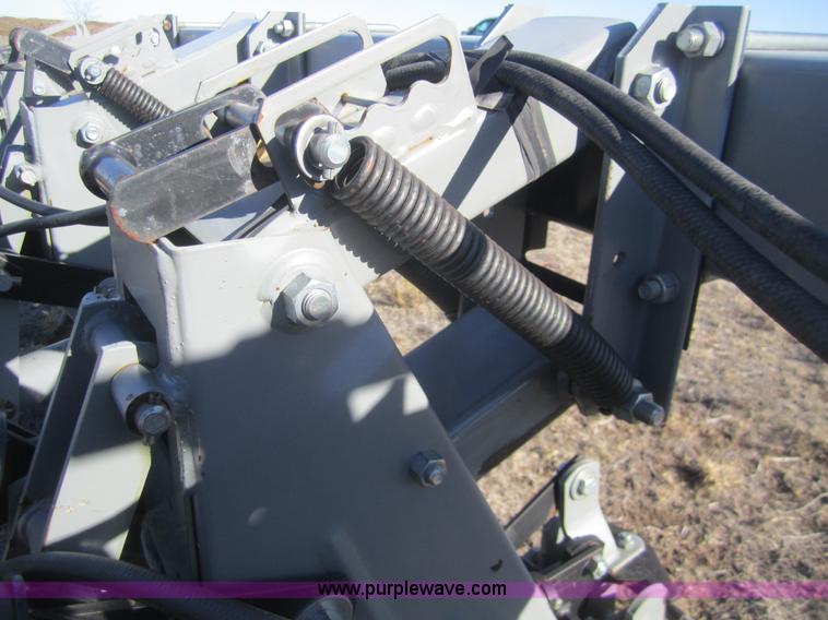 image for item B5584 Hiniker 6000 16 row cultivator
