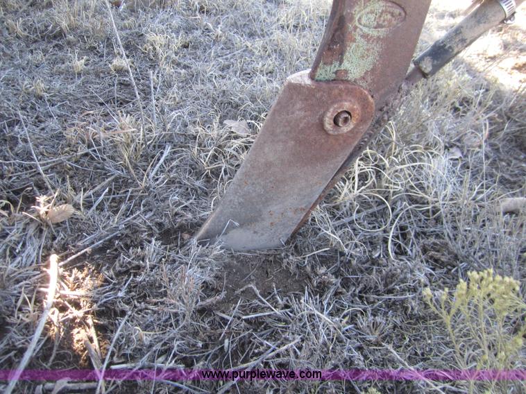 image for item B5584 Hiniker 6000 16 row cultivator