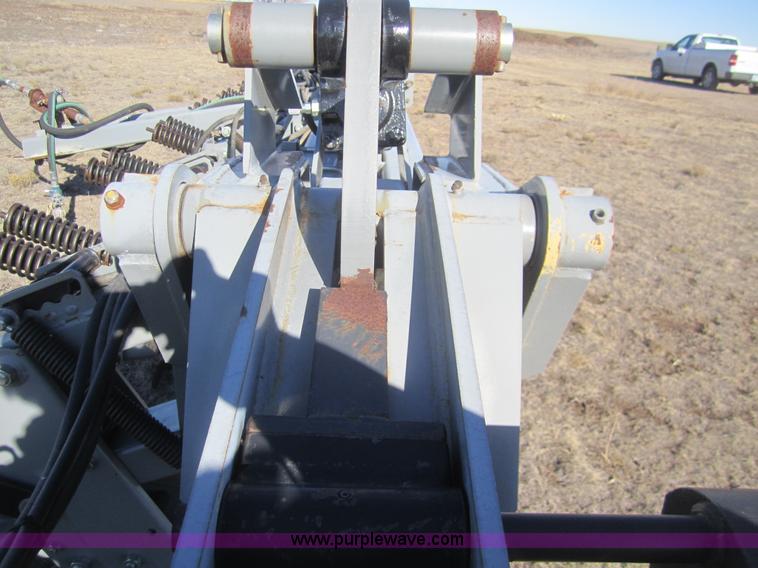 image for item B5584 Hiniker 6000 16 row cultivator