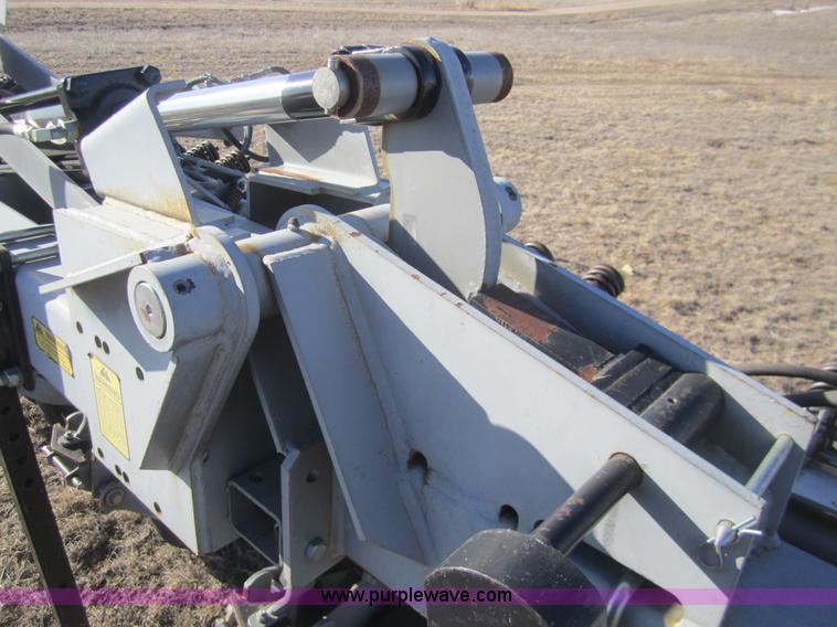 image for item B5584 Hiniker 6000 16 row cultivator