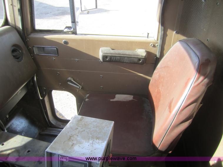 image for item B5607 1978 International F5050 feed truck