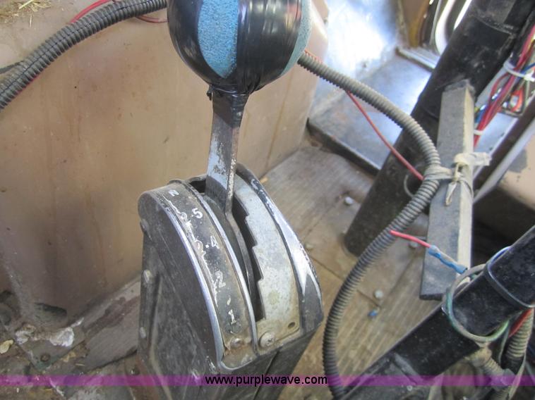 image for item B5607 1978 International F5050 feed truck